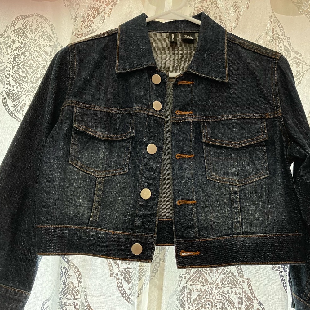 Women’s Cropped Jean Jacket